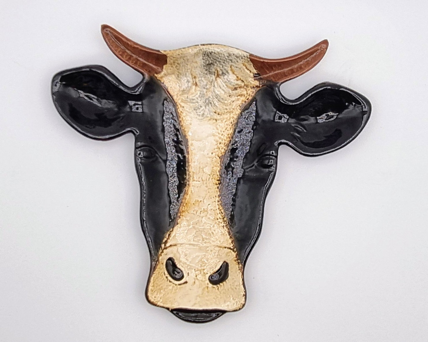 Schaal in de vorm van koeien kop