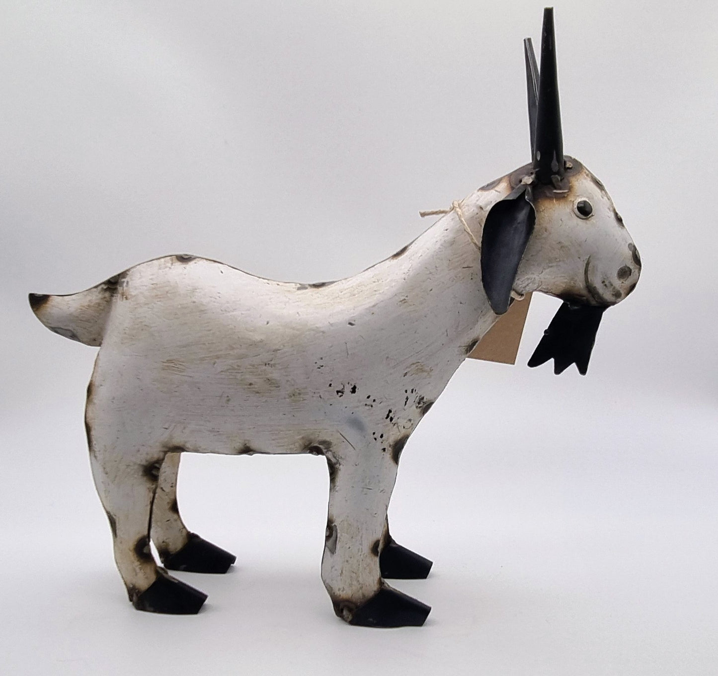 Metalen / blikken beeld van Geit of Bok