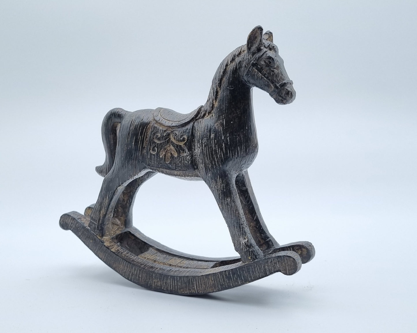 Hobbelpaard (decoratief) van hout