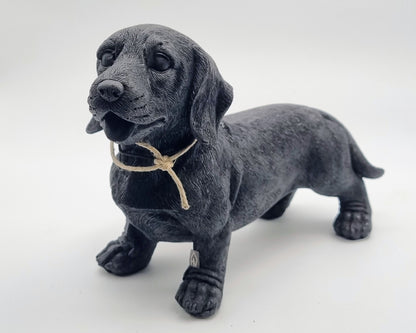 Teckel beeld in het zwart